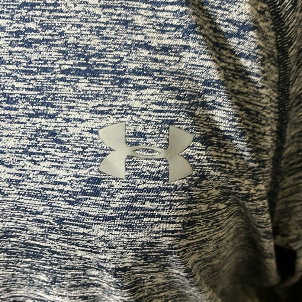 under armor size large heat gear, quarter zip